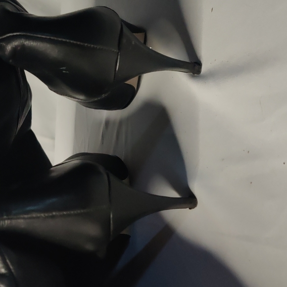 Thigh high boots - Picture 4 of 4